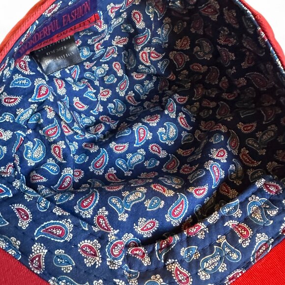 The Levi’s Denim Striped Newsboy Cap is a vintage style hat made from 100% cotto - Picture 6 of 15